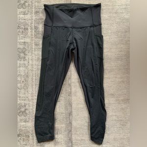Lululemon Cropped Leggings Black Meshed, Ruched